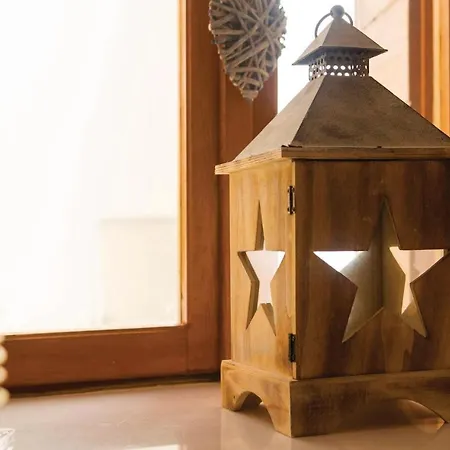 דירה Cozy In With Kitchen מאלי לוסיניי