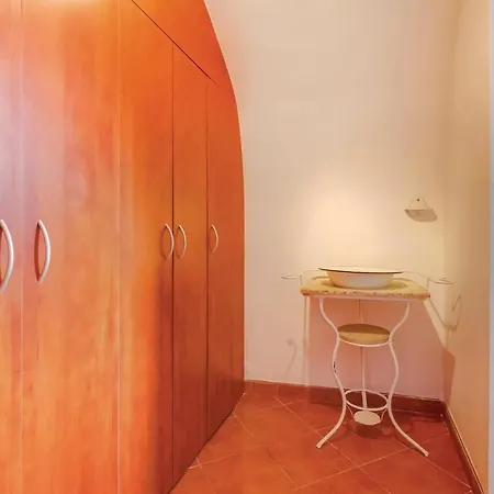 Cozy In With Kitchen Apartament *